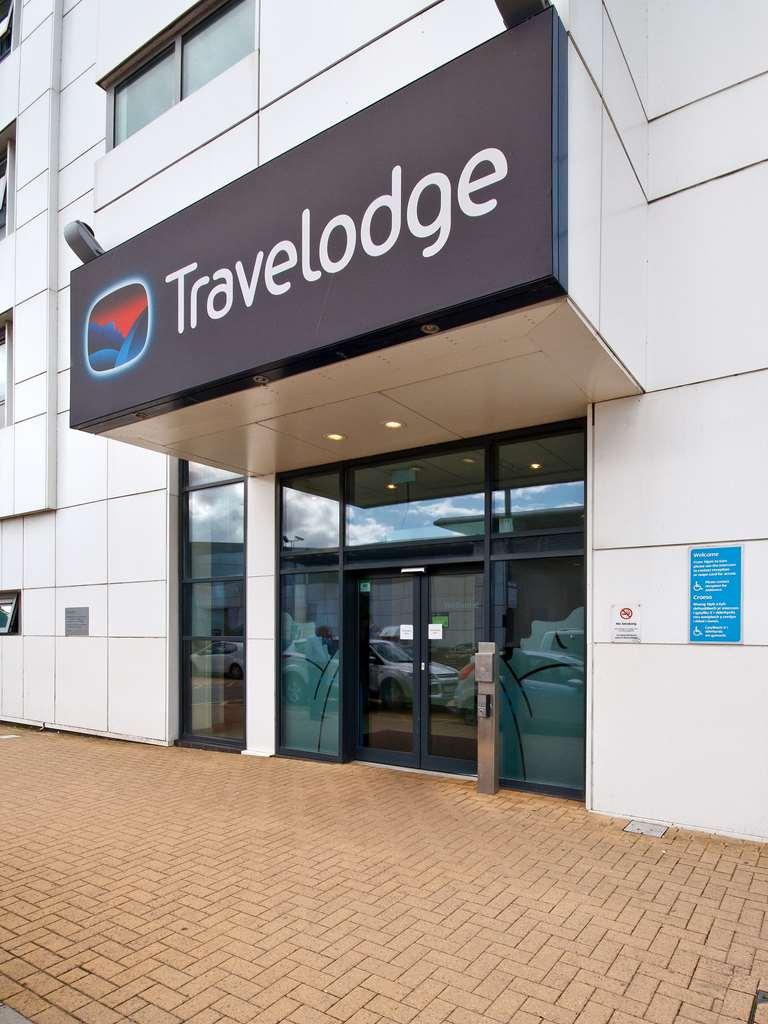 Travelodge Cardiff Atlantic Wharf- Tourist Class Cardiff, Wales Hotels- GDS  Reservation Codes: Travel Weekly